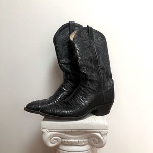 SOLD Dan Post Cowboy Boots - W 8.5